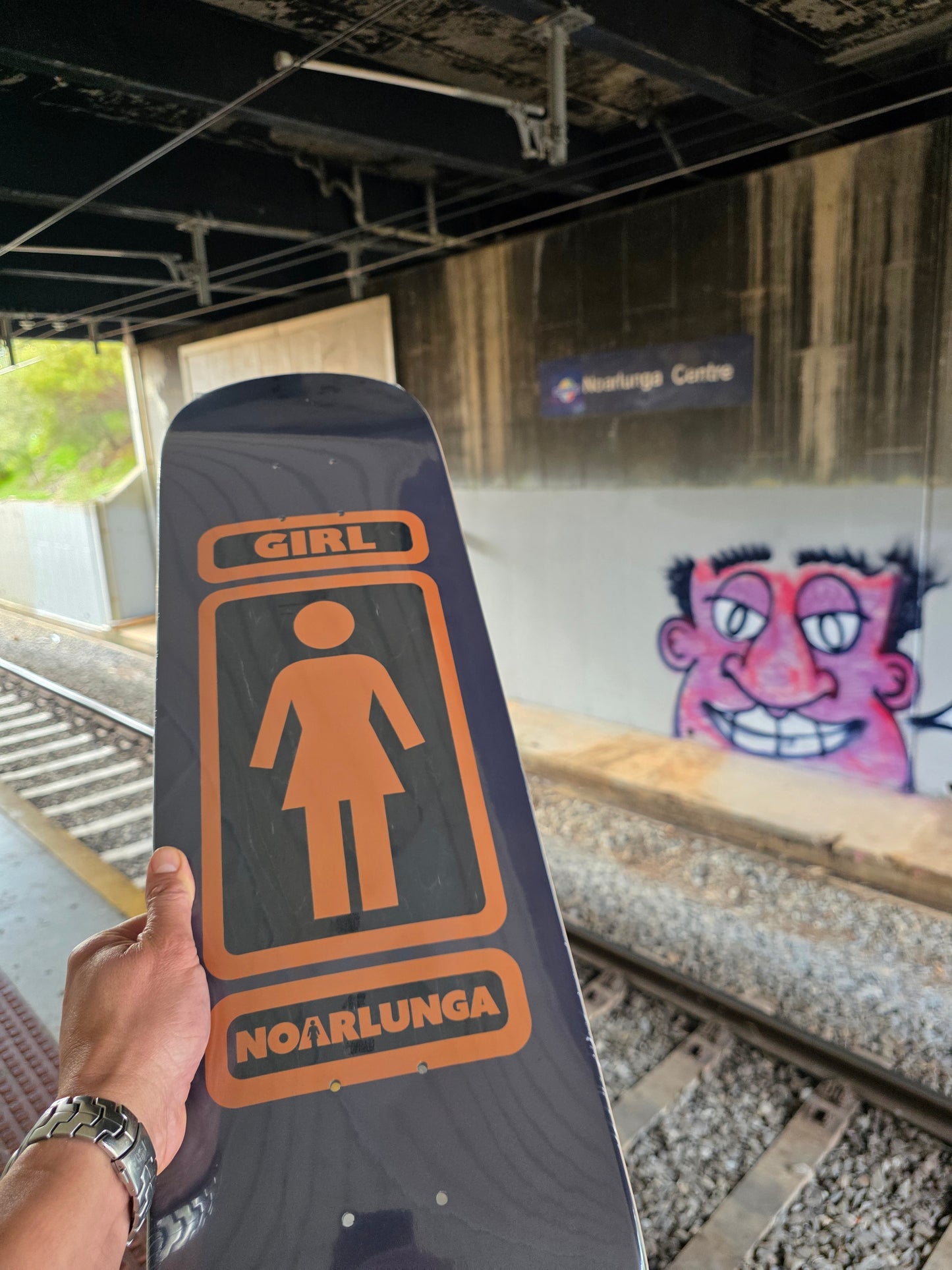 Mv2 x Girlskateboards