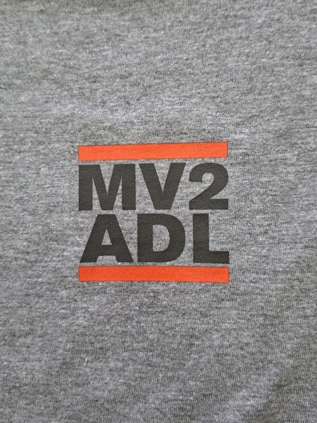 Mv2 Run logo tee (Grey)
